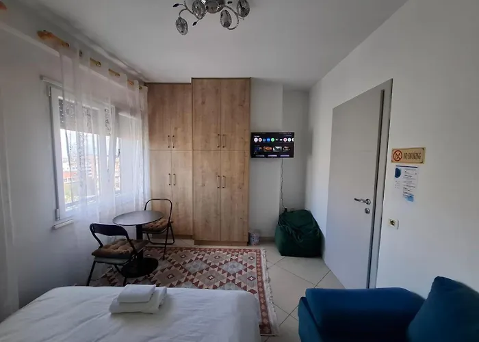 Nocleg ze śniadaniem Isabel Tirana